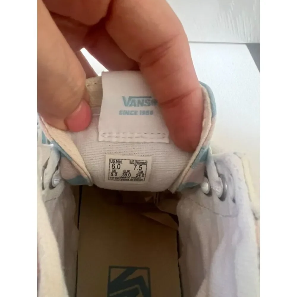 Vans style code